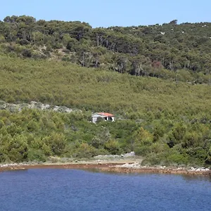 holiday-home-telascica-uvala-jaz-8176.hotelinzadar.com/